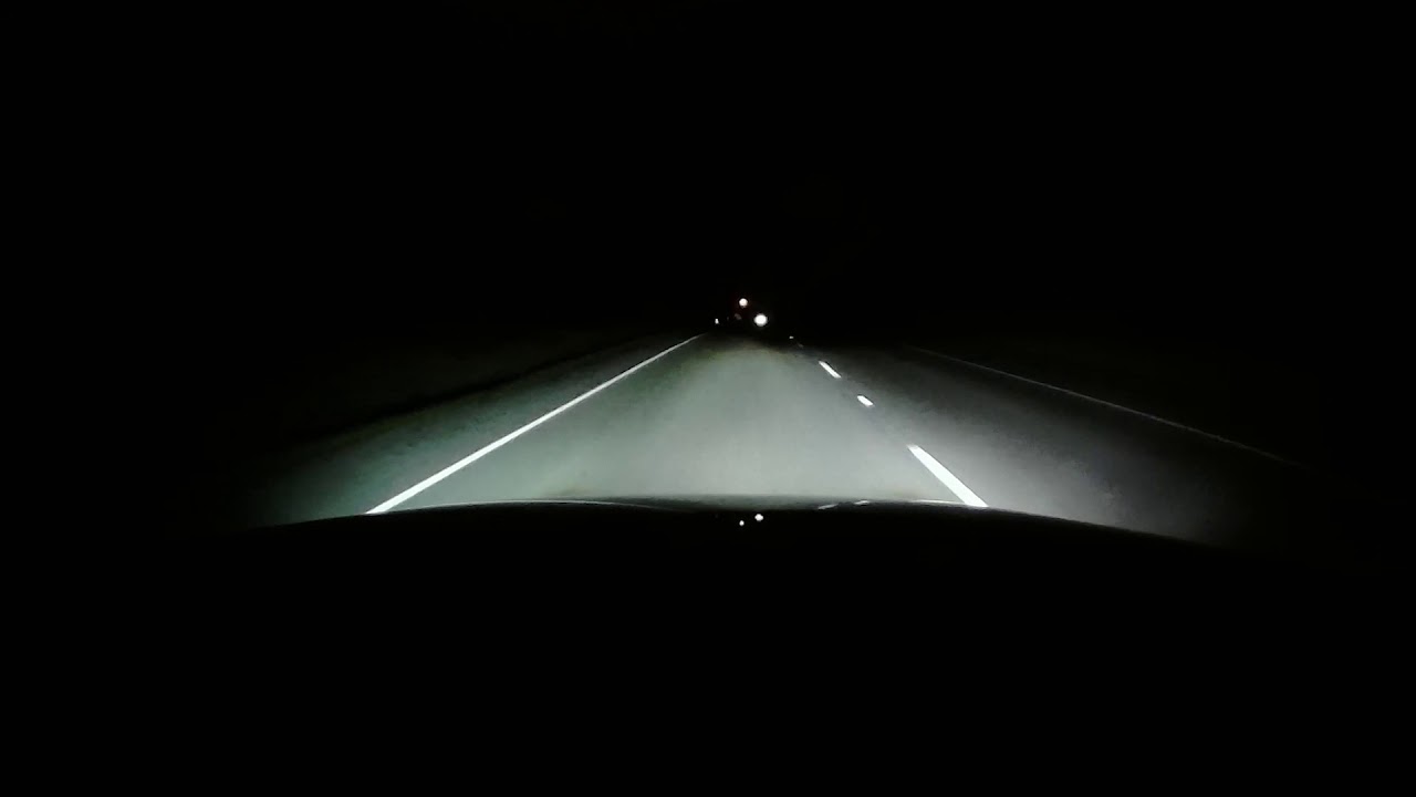 Wellington to Auckland by Night