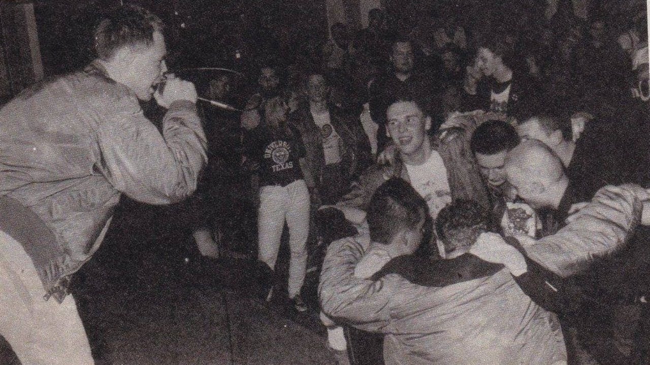 #26 Skinheads 90. léta v Praze aneb počátky pravice v Čechách