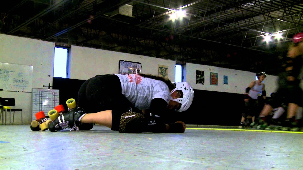 THE PACK - A Roller Derby Documentary Trailer