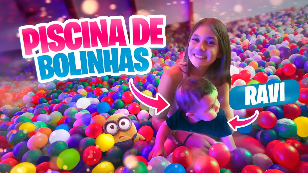 LEVEI O RAVI PELA PRIMEIRA VEZ NA PISCINA DE BOLINHAS - BIANKA