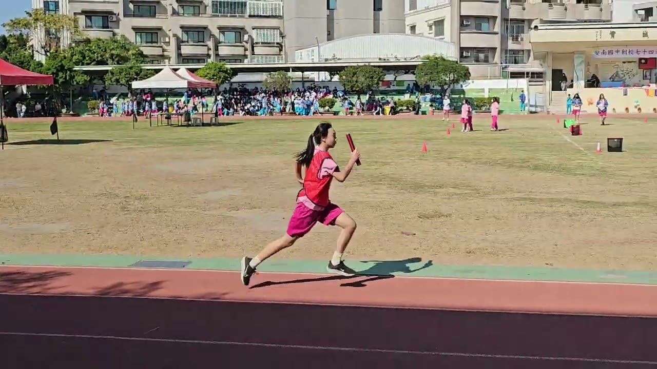 安南國中第74週年校慶運動會，七年級1800公尺大隊接力 - 七年9班