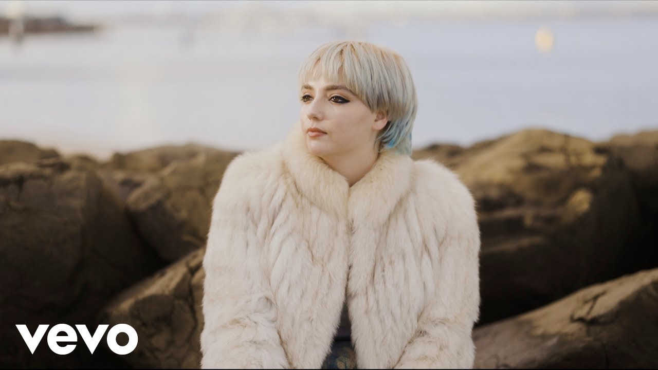 merci, mercy - Into You (Official Music Video)