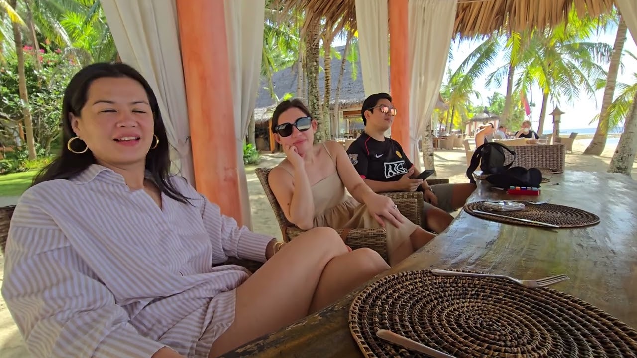 coco grove in siquijor...much better than boracay...take ocean jet from cebu-bohol or dumaguete.