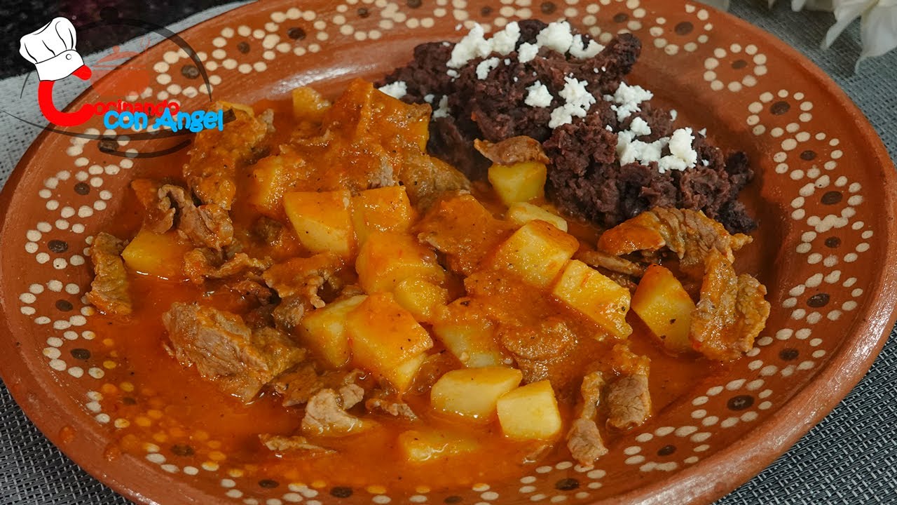 Si Tienes Bistec Hazlo Con Papas En En Salsa Roja
