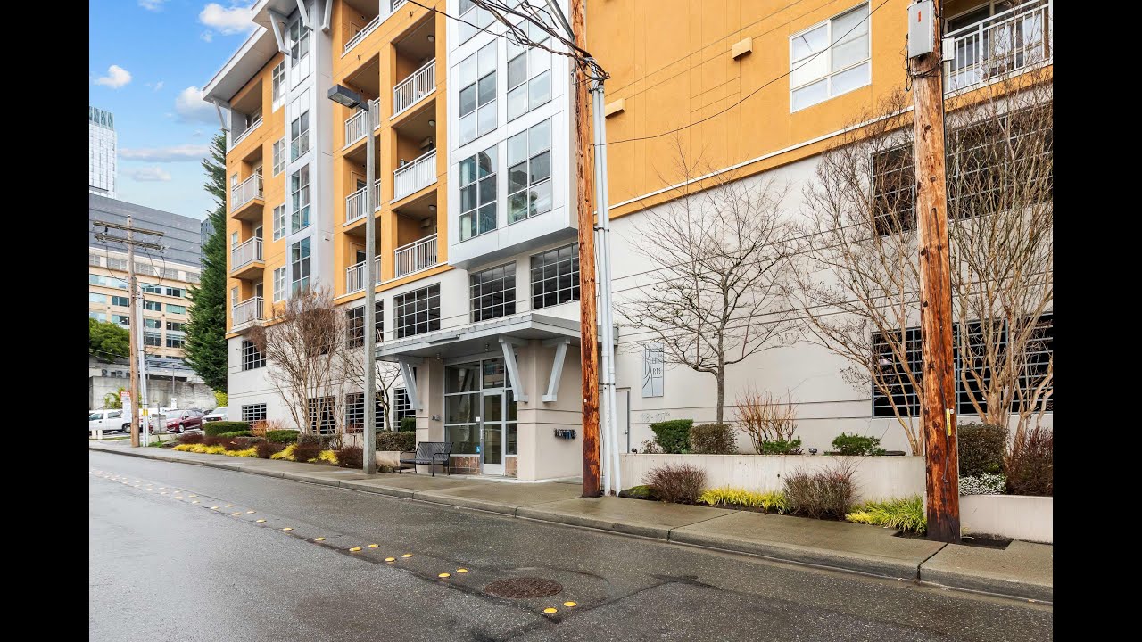 Condo for Rent in Bellevue: Studio by Bellevue Property Management