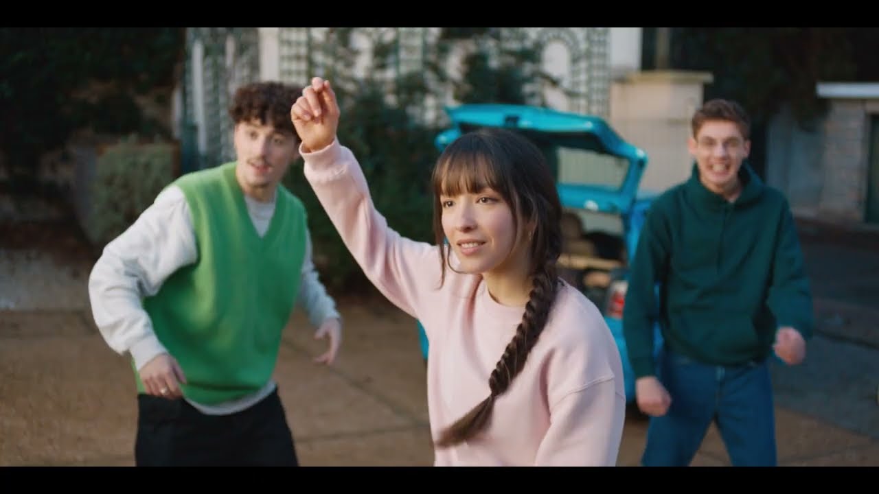 Pub TV Conforama 2023 (sono) &ndash; Canap&eacute; Selva