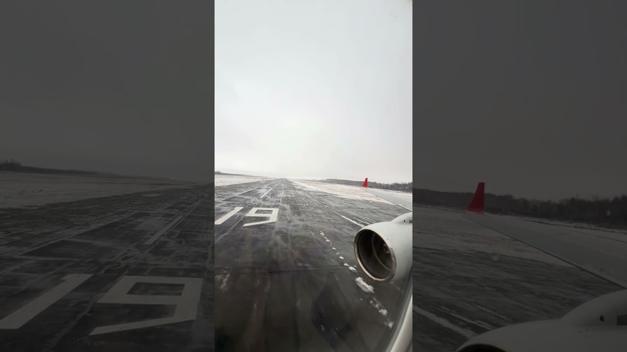 Взлет из Москвы в Сочи на airbus A321 зимой 