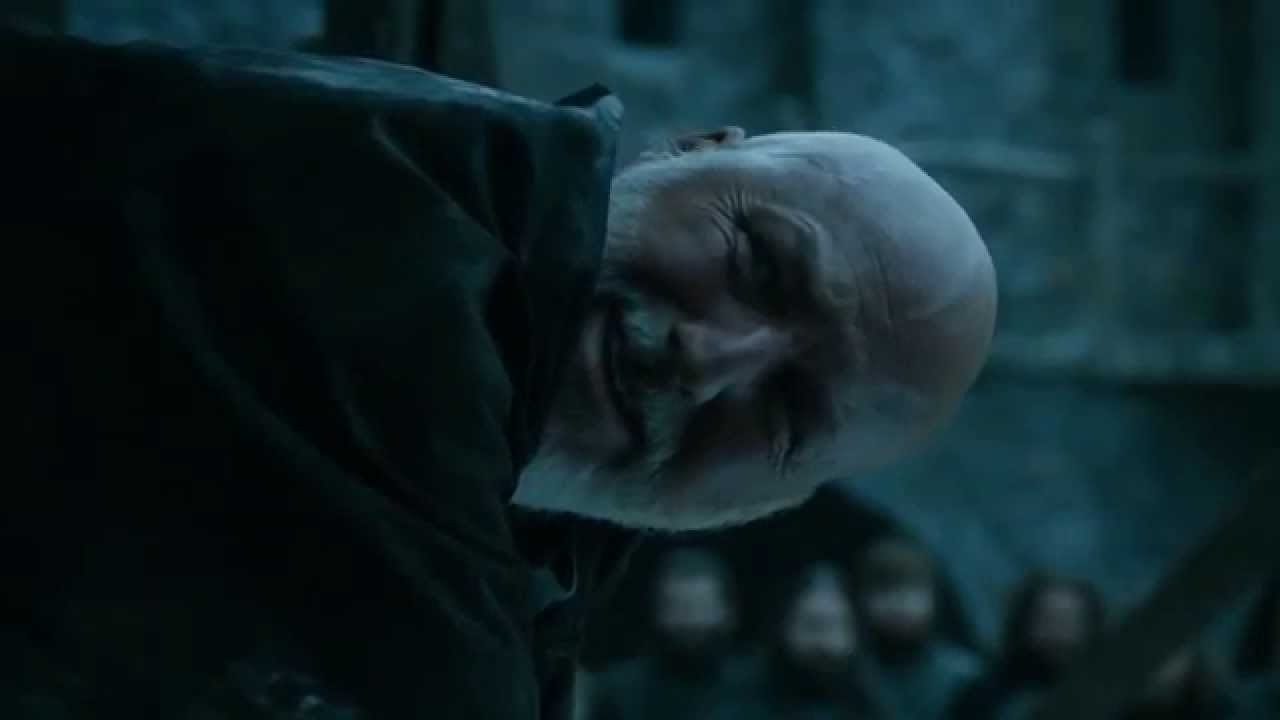 Jon Snow ejecuta a Janos Slynt | Juego de Tronos Espa&ntilde;ol HD