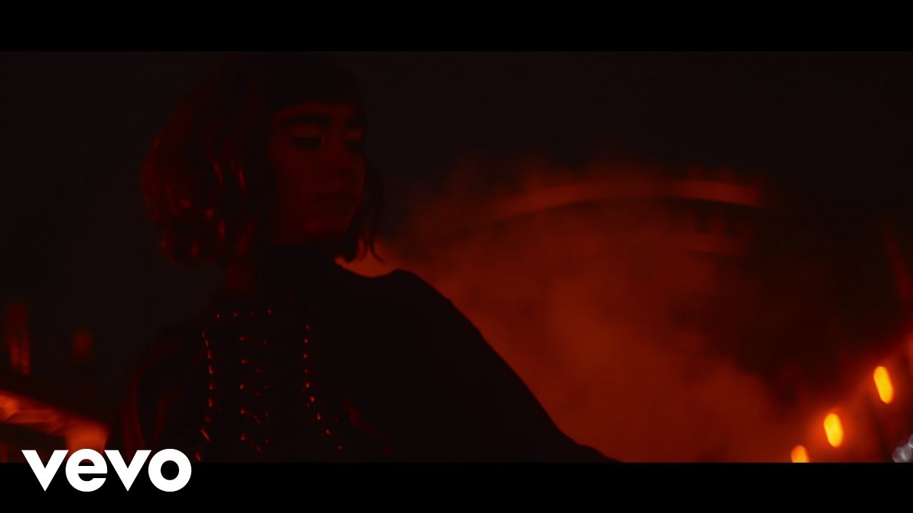 Negramaro - Tutto qui accade