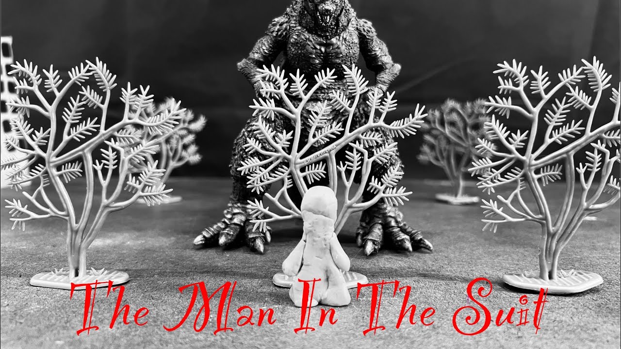The Man In The Suit stop motion horror (Halloween special)