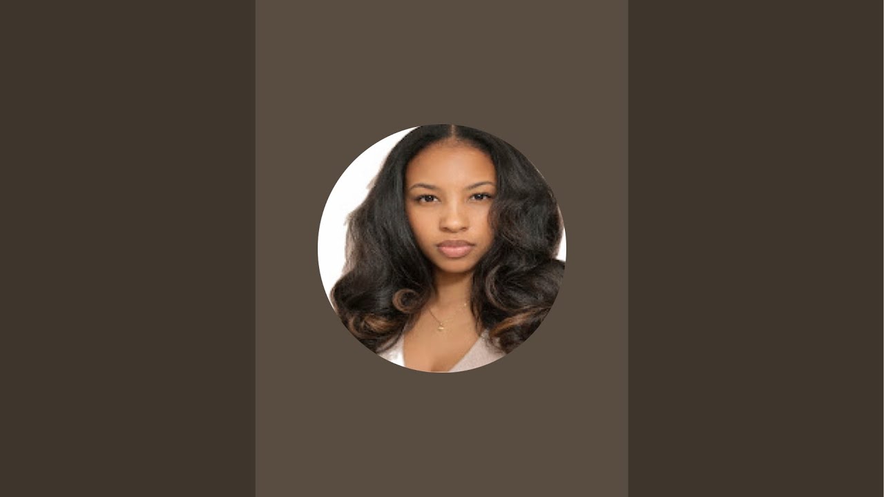 Shaniqua La'Sha is live!