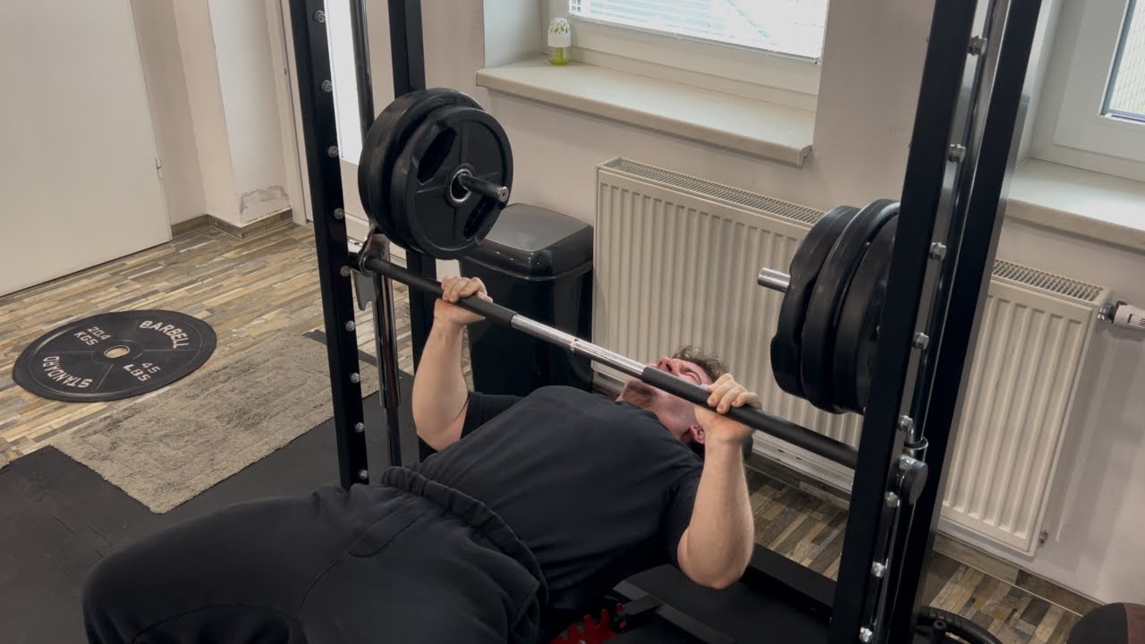 Bulk Day 111 - Chest + shoulders