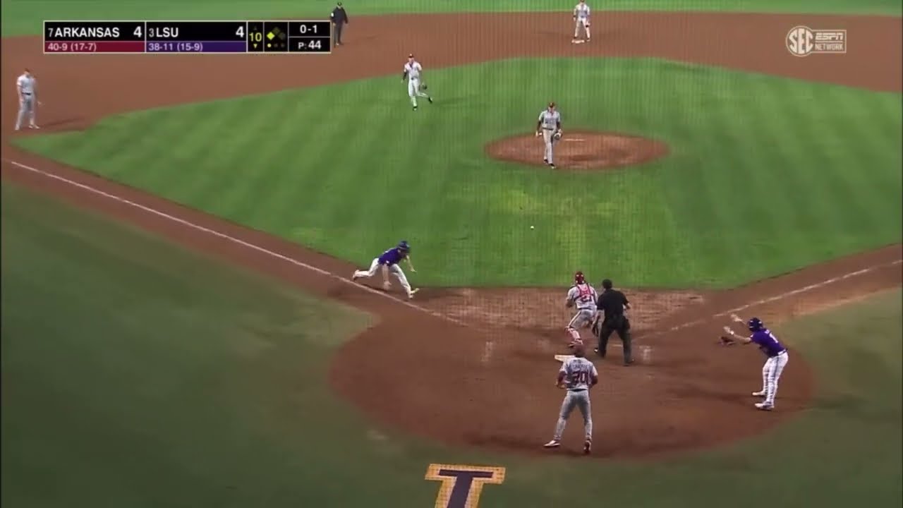 Ethan Frey walks it off - LSU Baseball vs Arkansas- Chris Blair LSU Radio Call