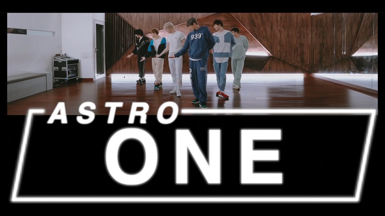 DANCE CHOREOGRAPHER REACTS - ASTRO 아스트로 - 