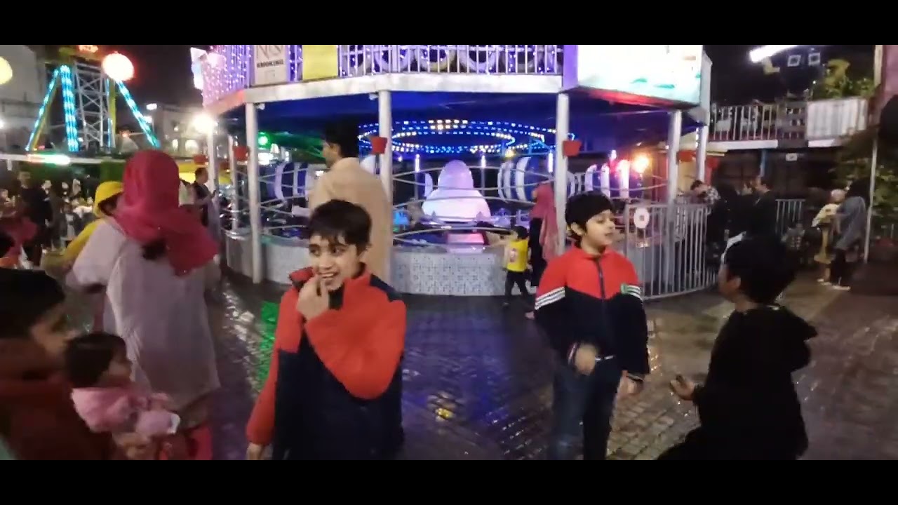 Lahori kids at joyland #joyland #lahore