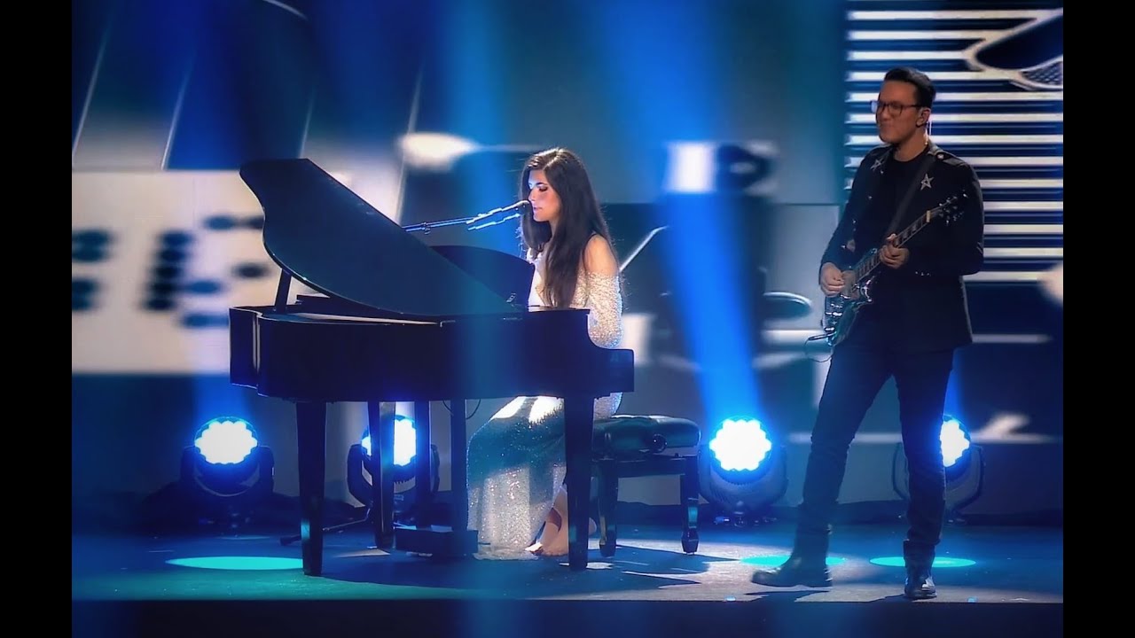 Angelina Jordan & RedOne - We're The Best - new FIFA Song