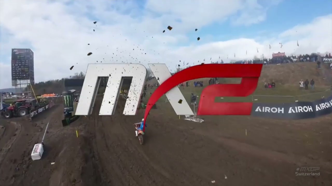 Sacha Coenen attacking L&auml;ngenfelder until the crash in MX2 Race 2 #MXGPSwitzerland