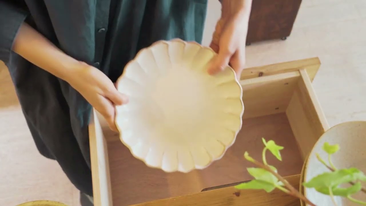 器の整理と益子陶器市の準備