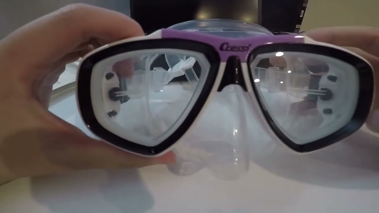 Installing myopic corrective optical lens for Cressi Focus scuba diving mask