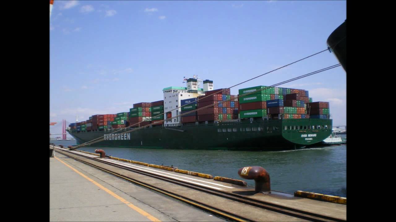 CONTAINER SHIP M/V 