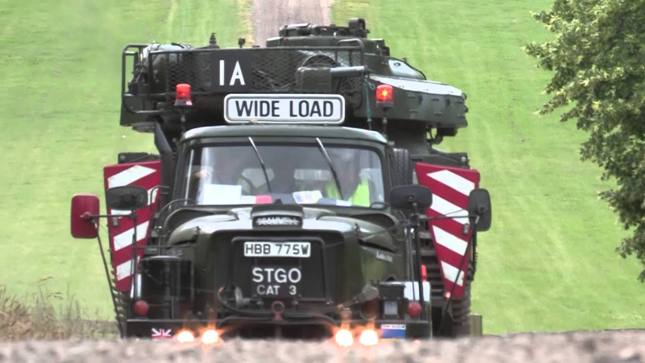Scammell Contractor Climbing Hill at Loseley Park.