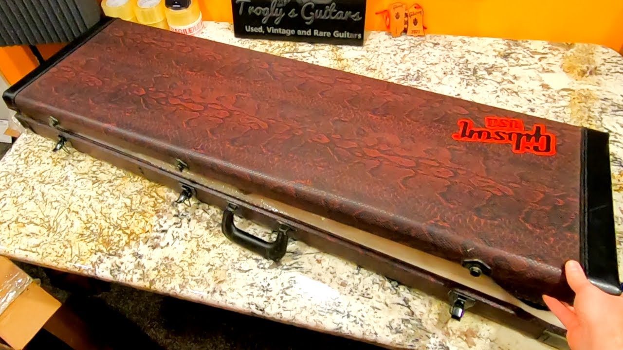 It's Got the Looks that Kill! | 2012 Gibson Nikki Sixx Signature Thunderbird Bass Red Xx