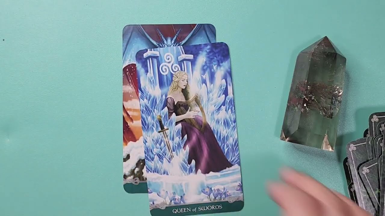 Universal Celtic Tarot   Full Flip Through