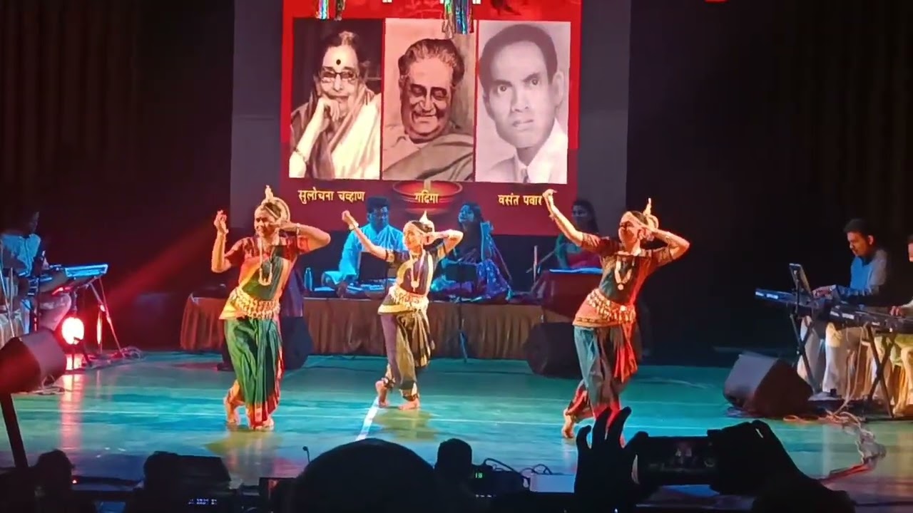 Padaravarti zarataaricha / Granthali / Smitalay
