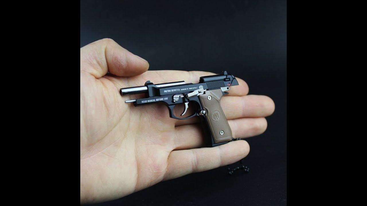 PISTOLA A ESCALA LLAVERO BERETTA