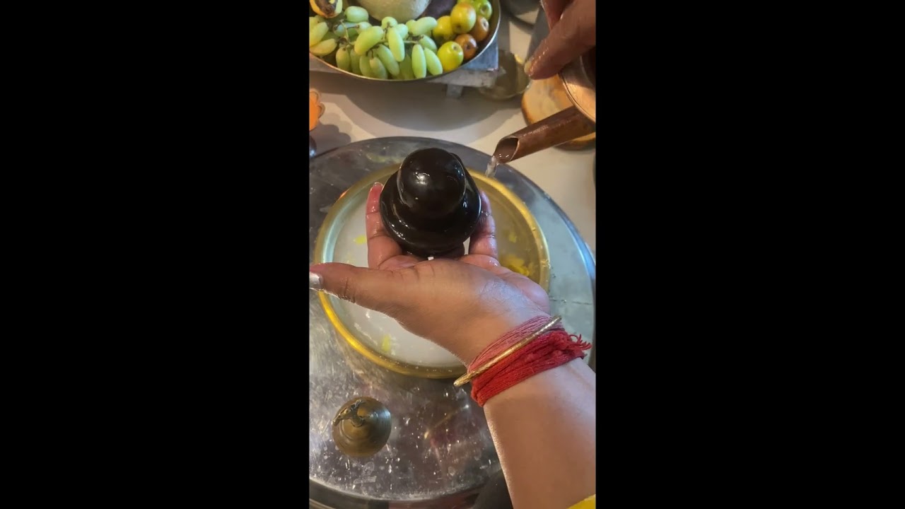 Shiv Abhishek #shivratri #harharmahadev #homepuja 