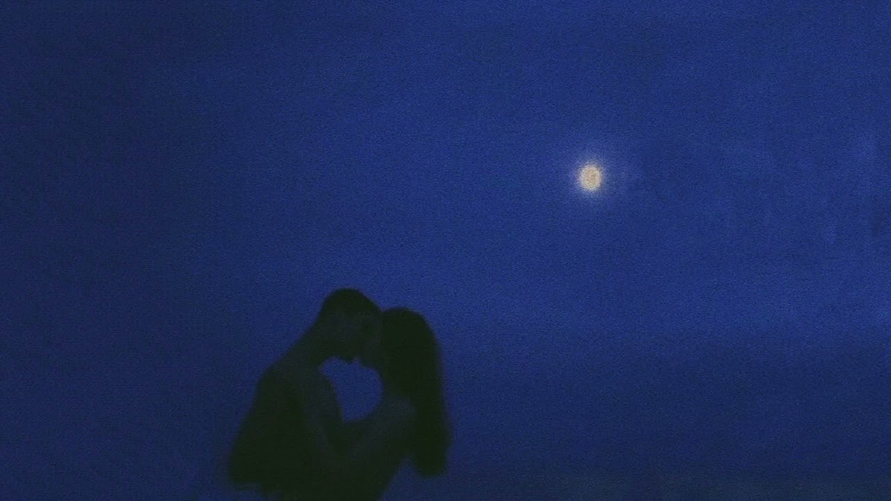 moonlight- chase atlantic (triple layered)