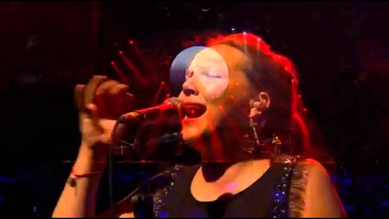 The Pink Floyd Tribute Show  - Ola Bienkowska wonderful solo