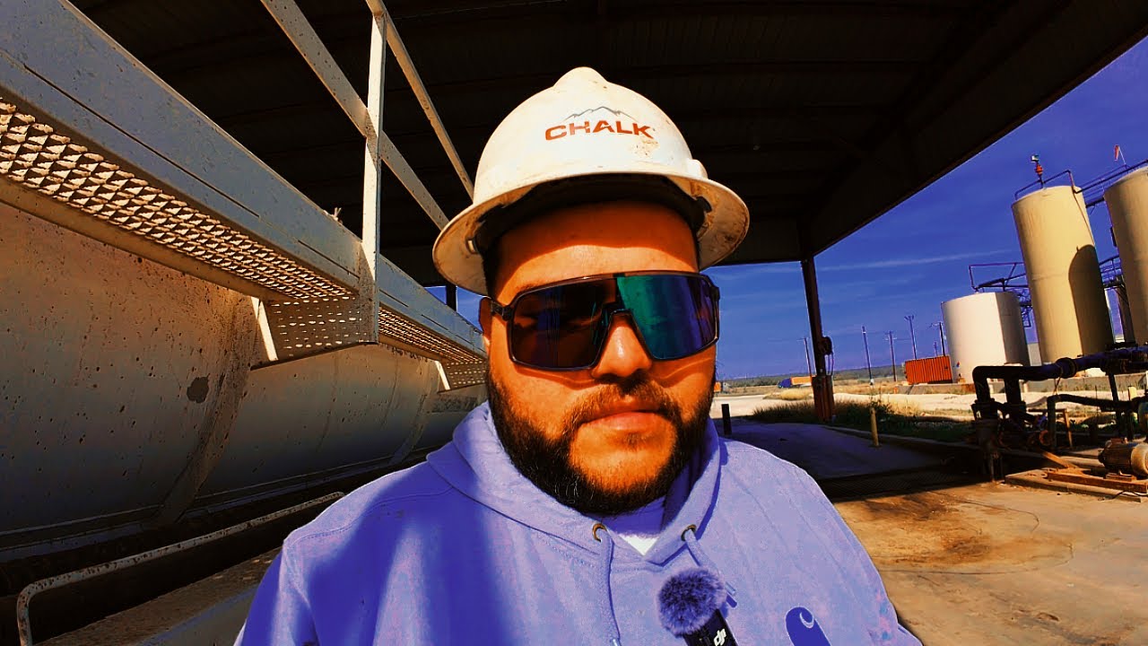 Hauling Saltwater Loads To A Public Disposal In Encinal, Tx | Eagle Ford Shale | POV Driving