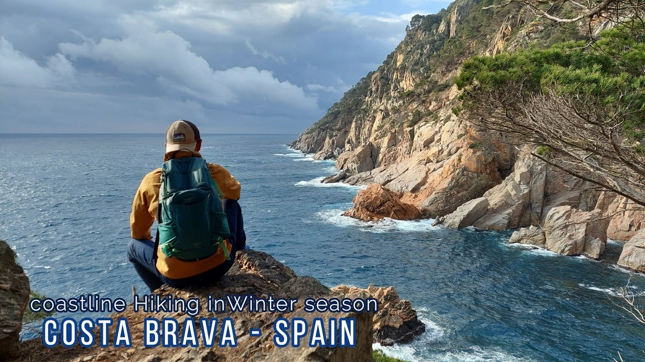 Costa Brava - Hiking along the amazing scenery coastline