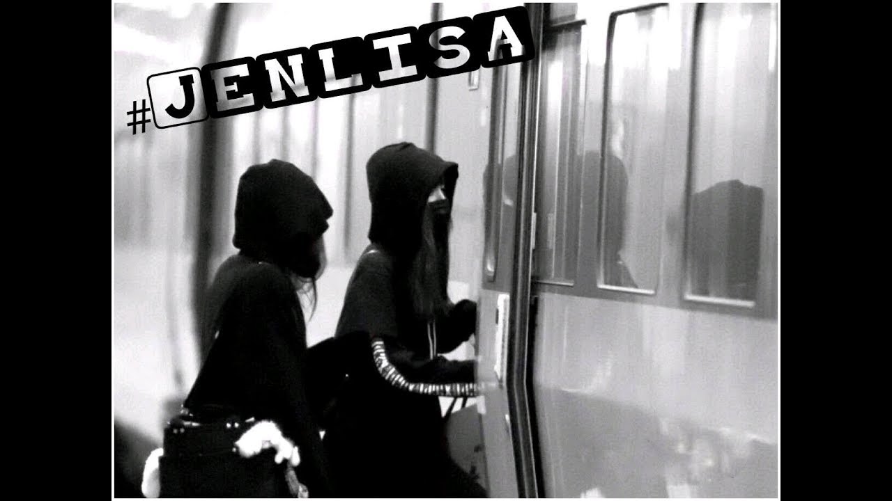 Jenlisa Moments - Busan One Festival [Jennie & Lisa]