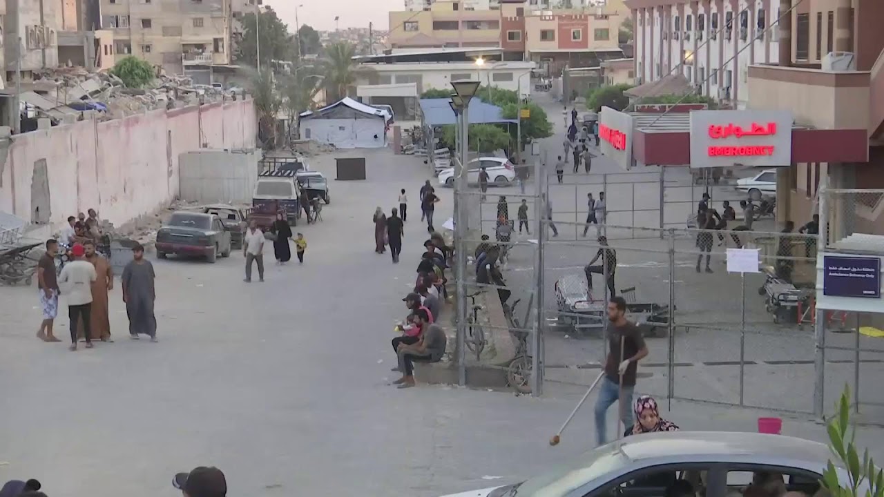 مباشر- من أمام مستشفى ناصر في غزة