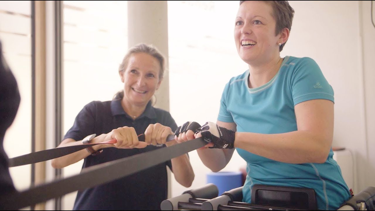 Standing & balancing training with THERA-Trainer balo & coro