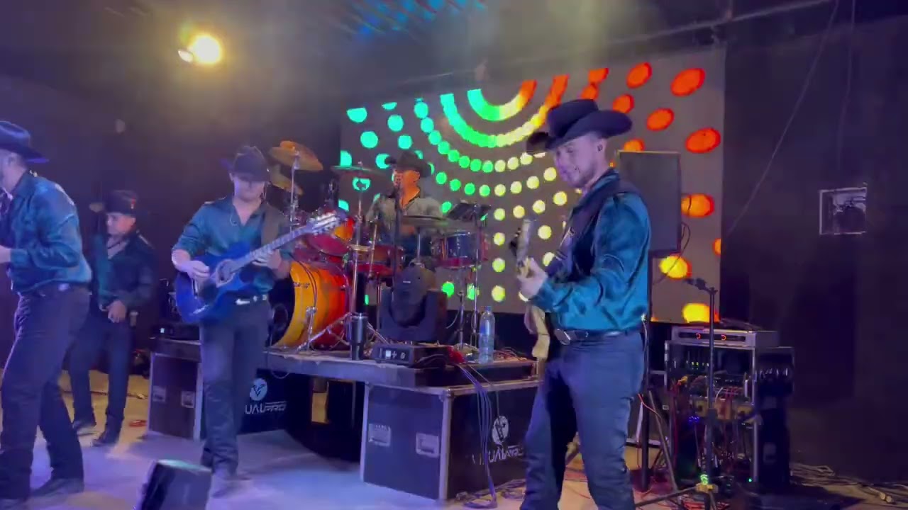 Verde más allá / Los Traviezos / Cumbia / 2024