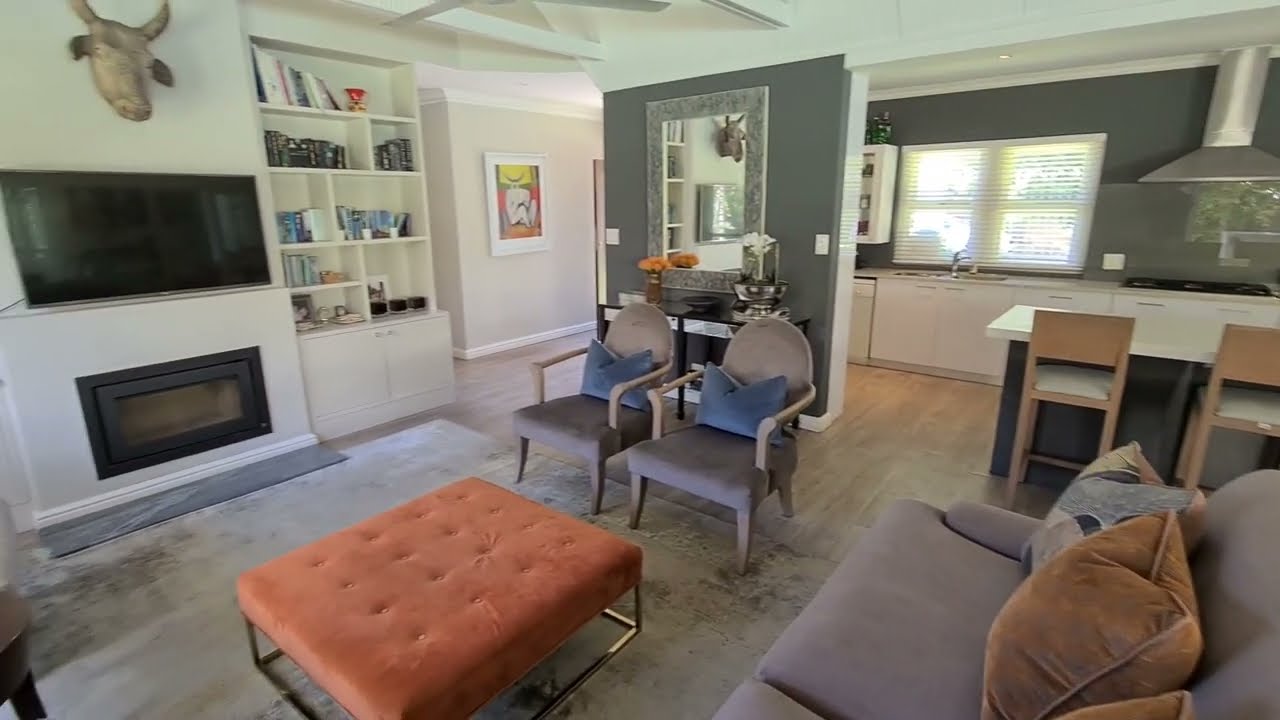 5 Bedroom House For Sale in Tokai | Cape Town | South Africa, Seeff Southern Suburbs