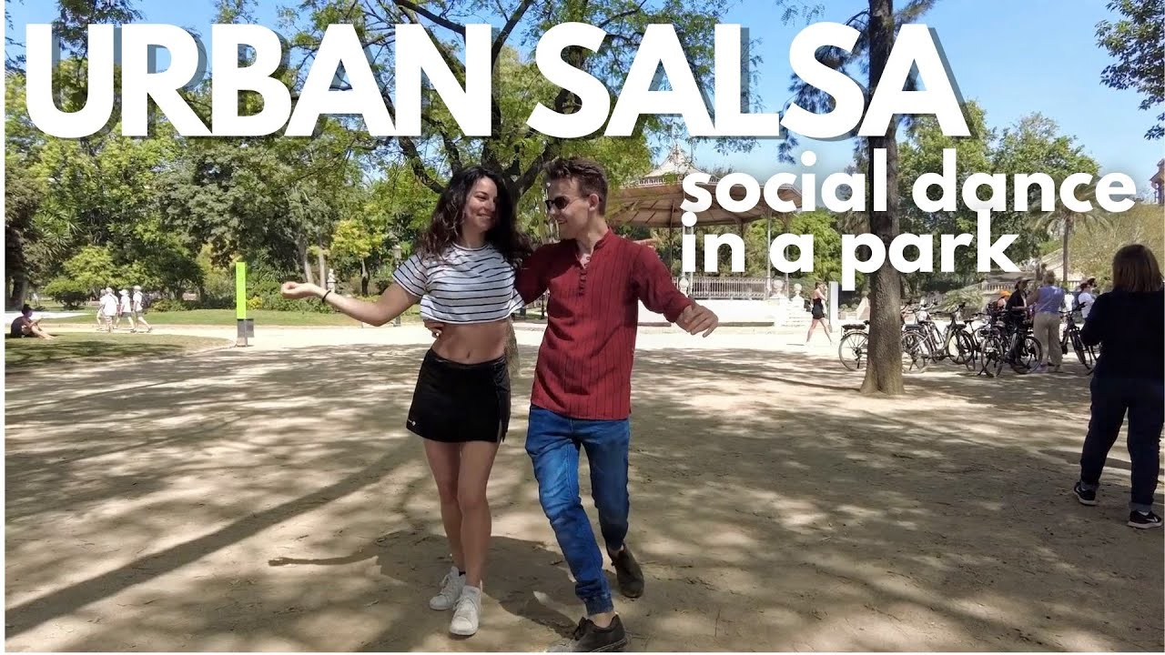 Urban salsa social dance in a park - Vicky and Janis