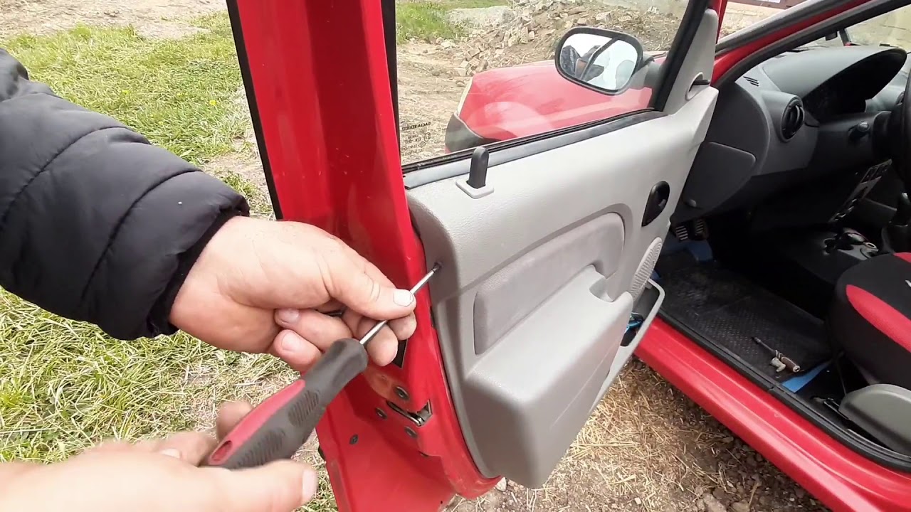 Înlocuire butuc usa la Dacia Logan