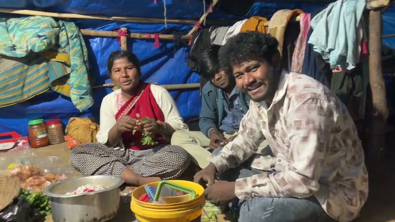 बाजारा तुन आनल चार सै रुपये च खाया तरी सुनबाई मनते माजे भजे 🤔😱