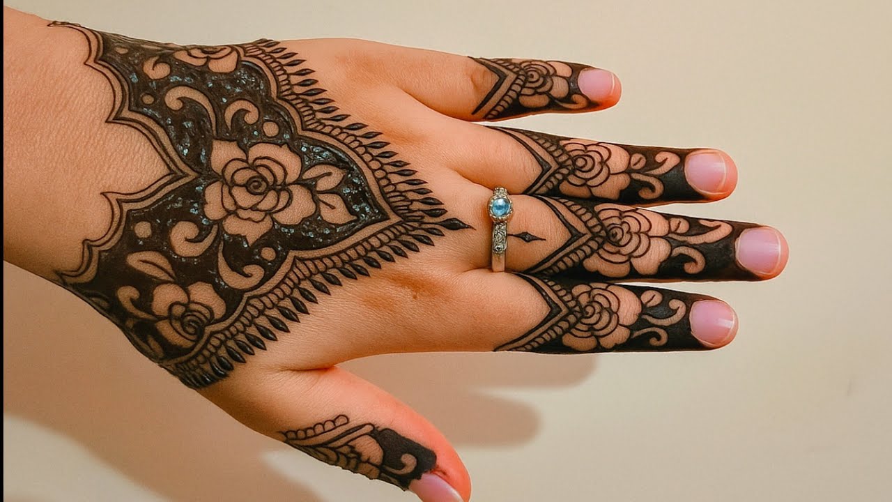 Beautiful stylish back hand mehndi designs/ simple mehndi designs/ arabiyan mehndi designs #mehndi 