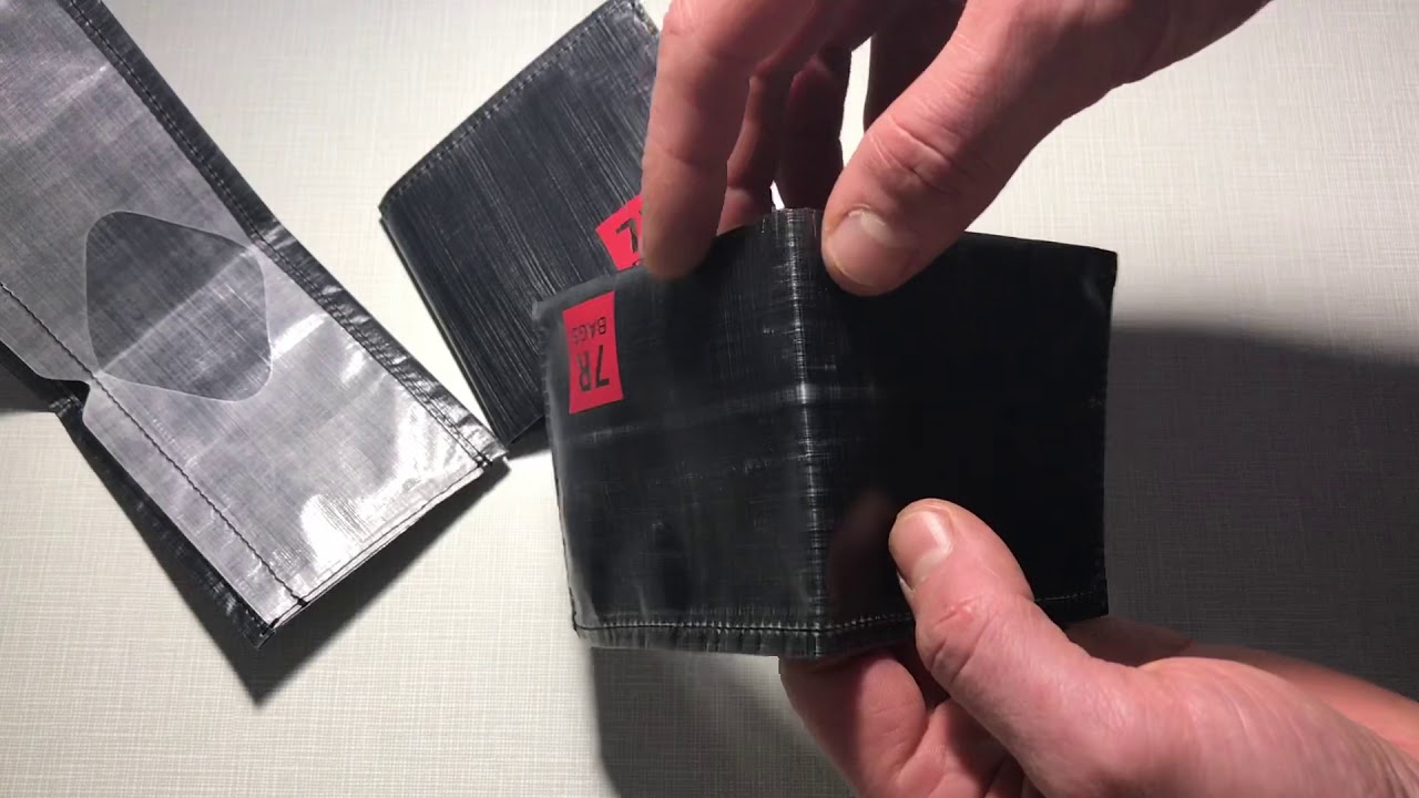 7R bags Ultralight DCF wallet
