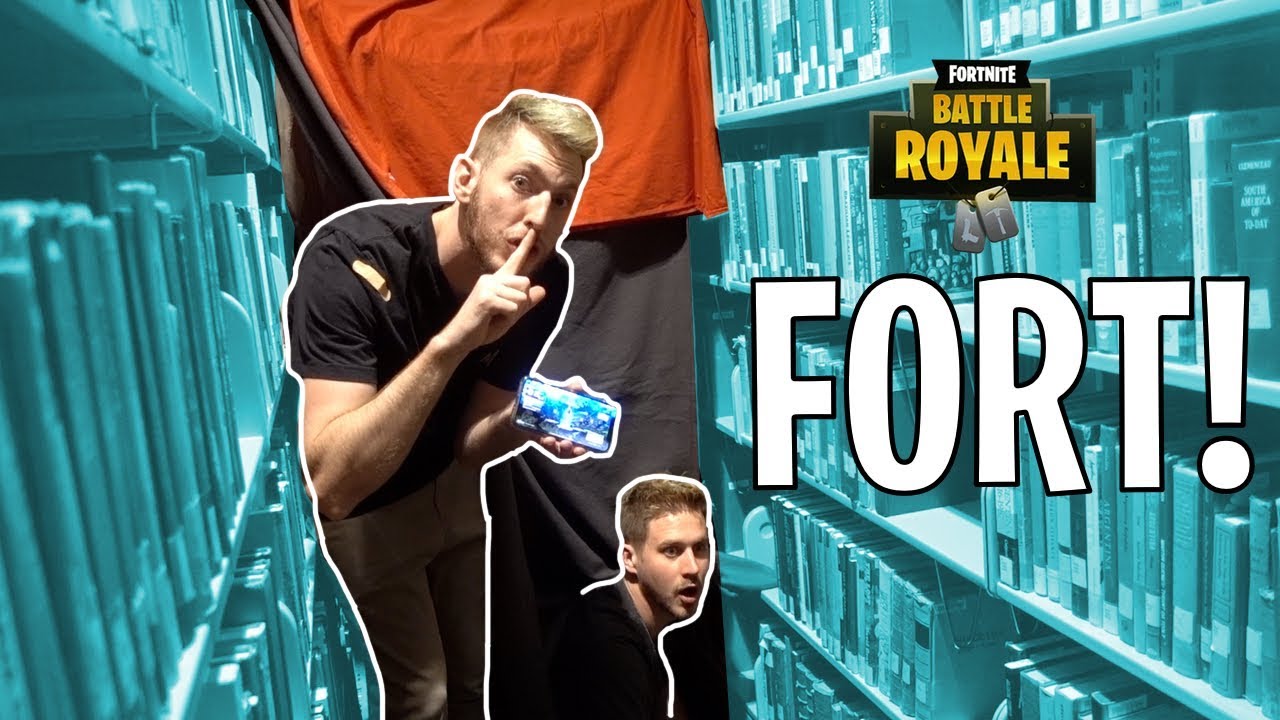FORTNITE FORT IN THE LIBRARY!