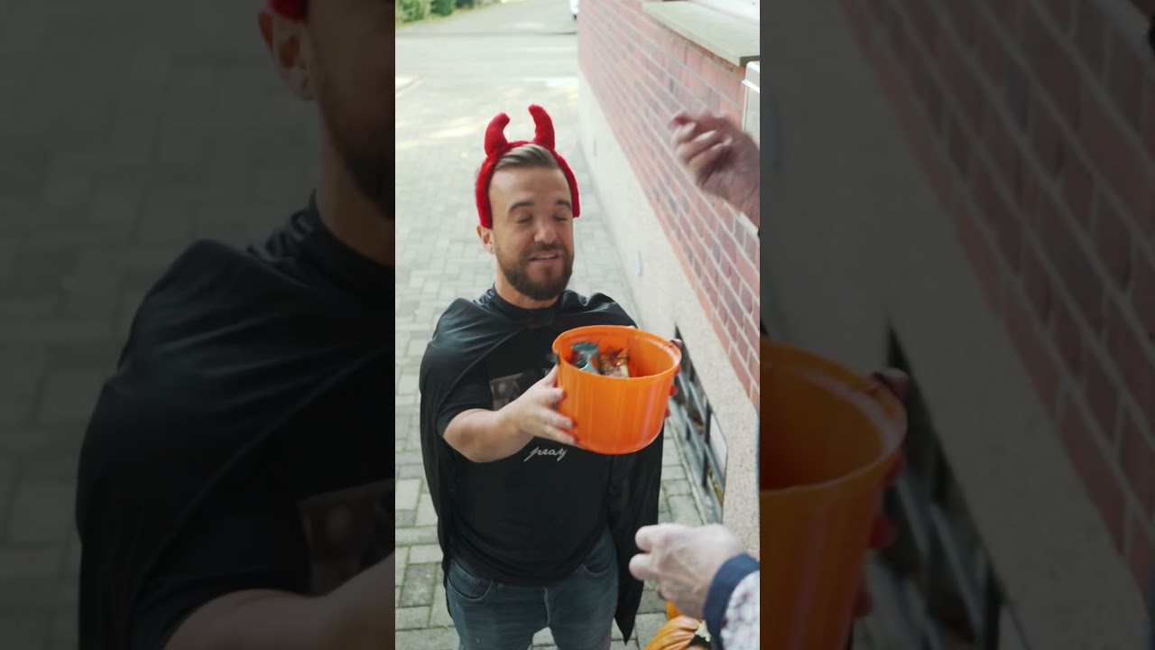 S&uuml;&szlig;es sonst gibts Saures 😈😂 #trick17 #halloween