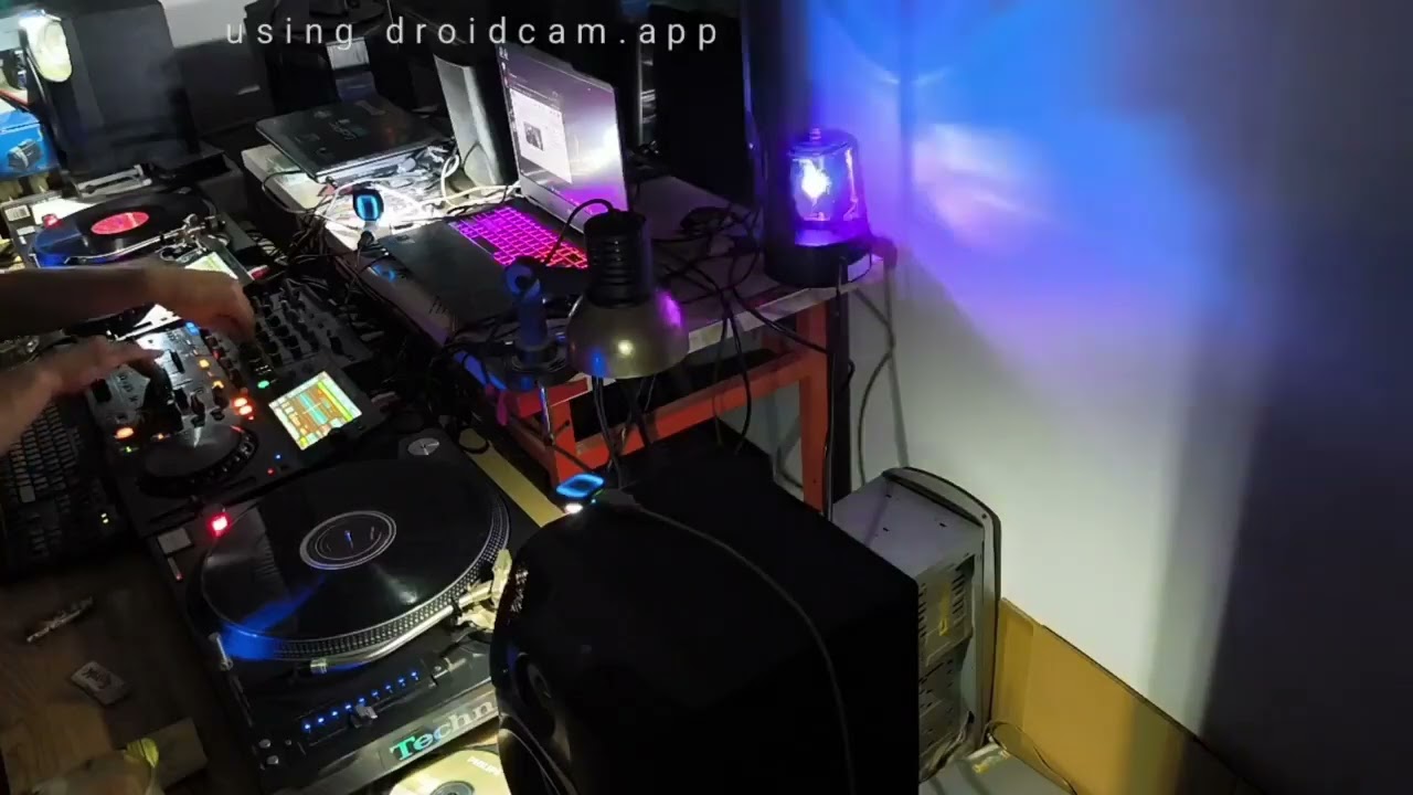 DOWNTEMPO MIX SL1210M5G vs  XDJ700