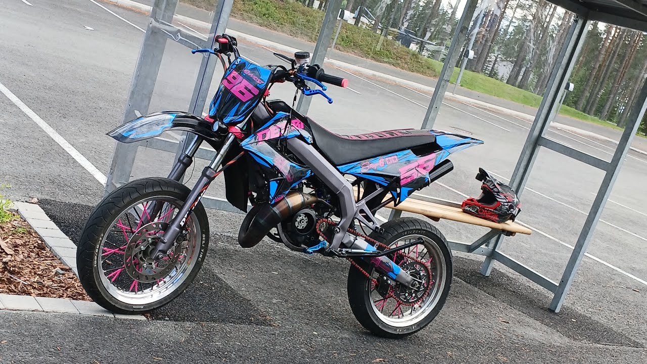Derbi 77br summer wheelies