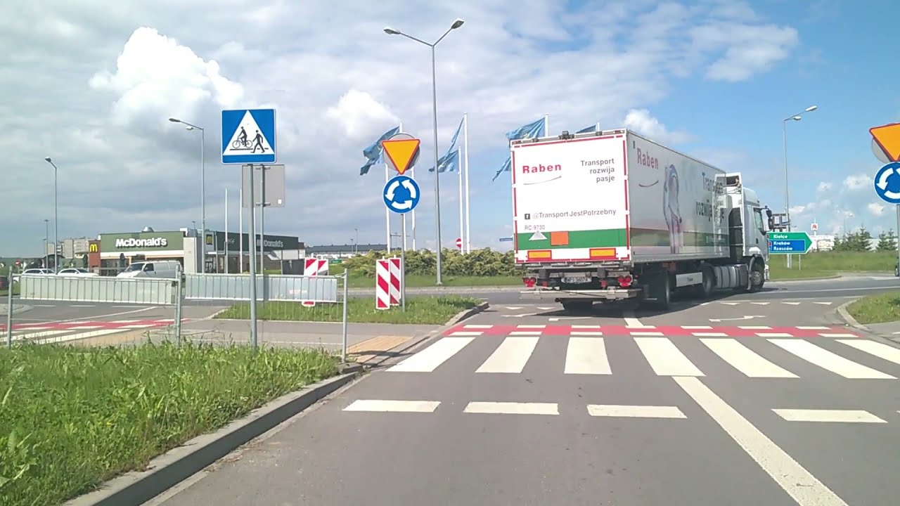 Przejazd linią numer 33 na trasie : Lwowska - Szpital Św. Łukasza - Os. Koszyckie przez Os.Kolejowe