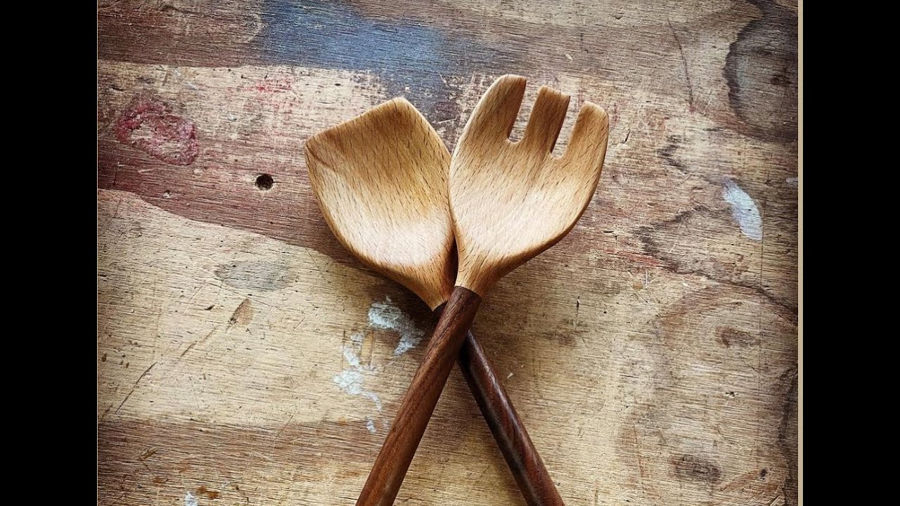 Salad Servers in Beech and Walnut, Weekend projects.